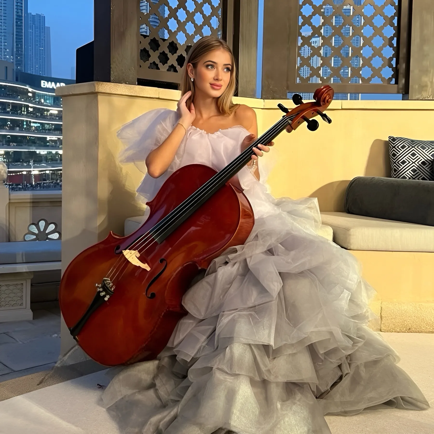 STRINGS 22